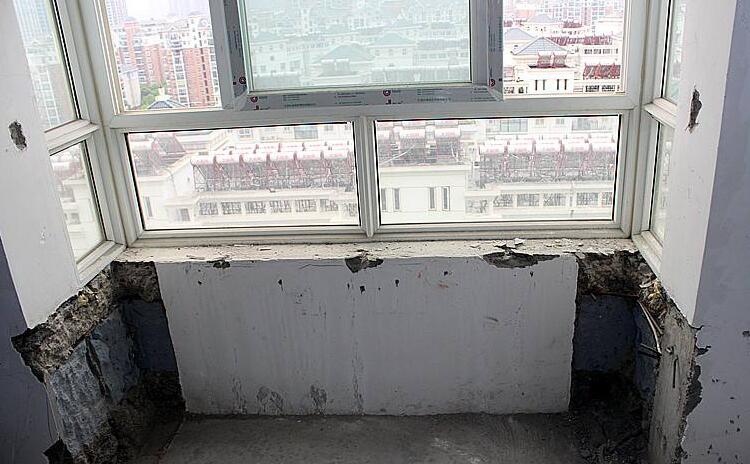 常熟地下室防水防潮應(yīng)該怎么做？放水管道的安裝質(zhì)量標(biāo)準(zhǔn)是什么？